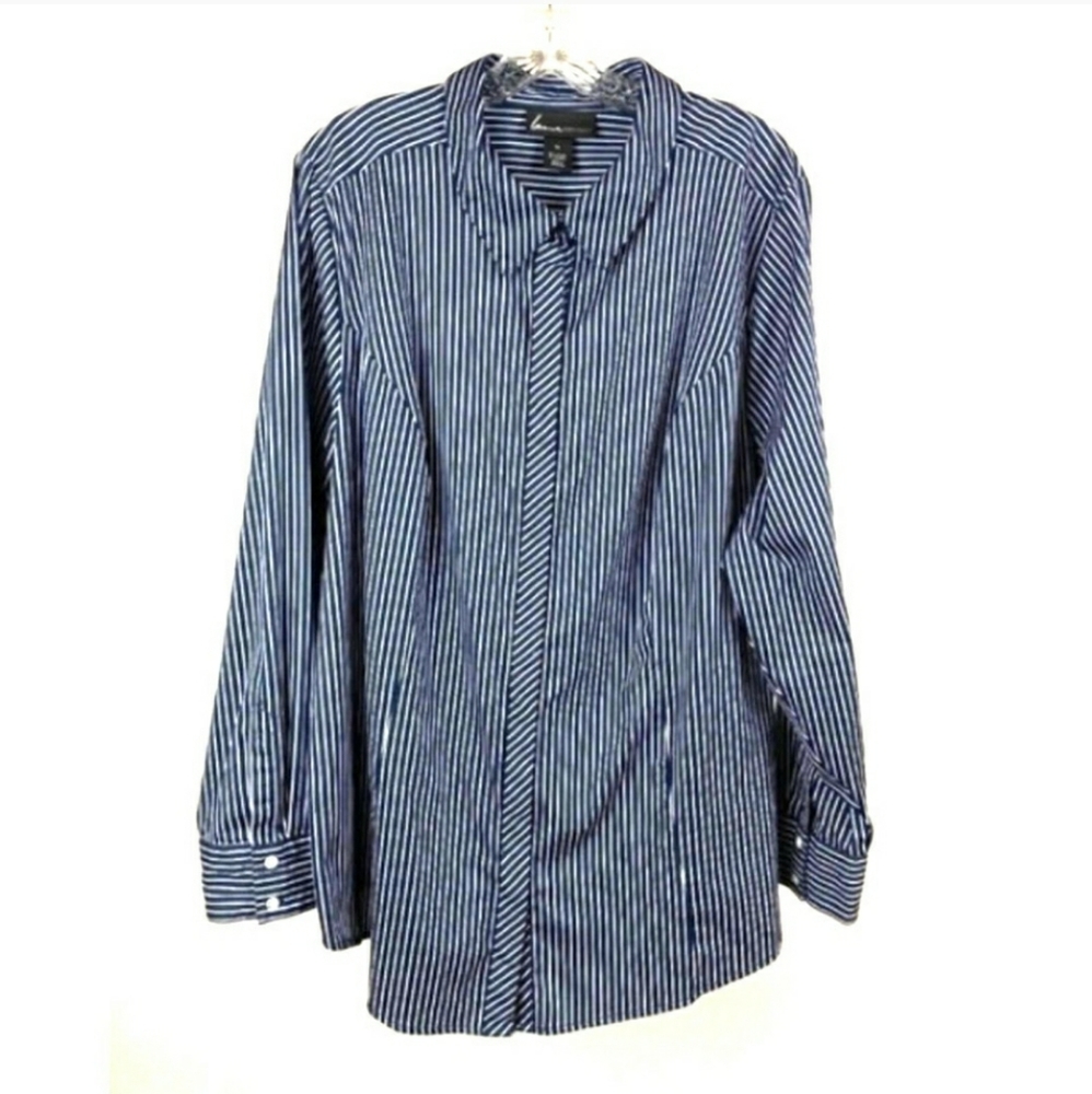 Tailored Women's Shirts [2]